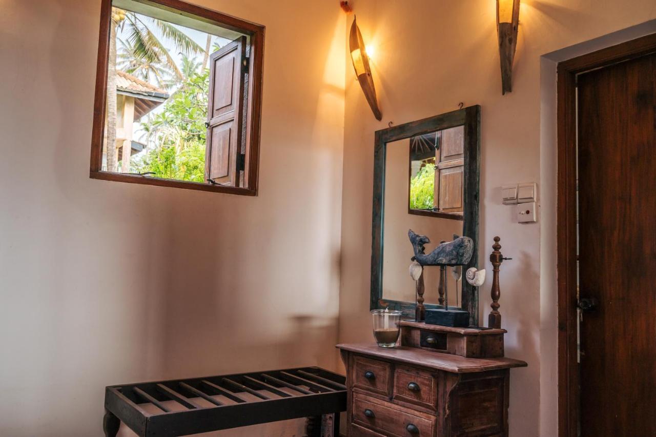 Santi Beach House With Pool & Beach Weligama Exterior foto