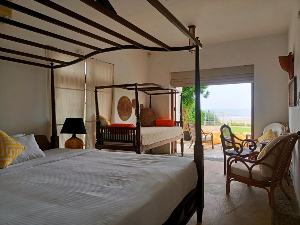 Santi Beach House With Pool & Beach Weligama Exterior foto