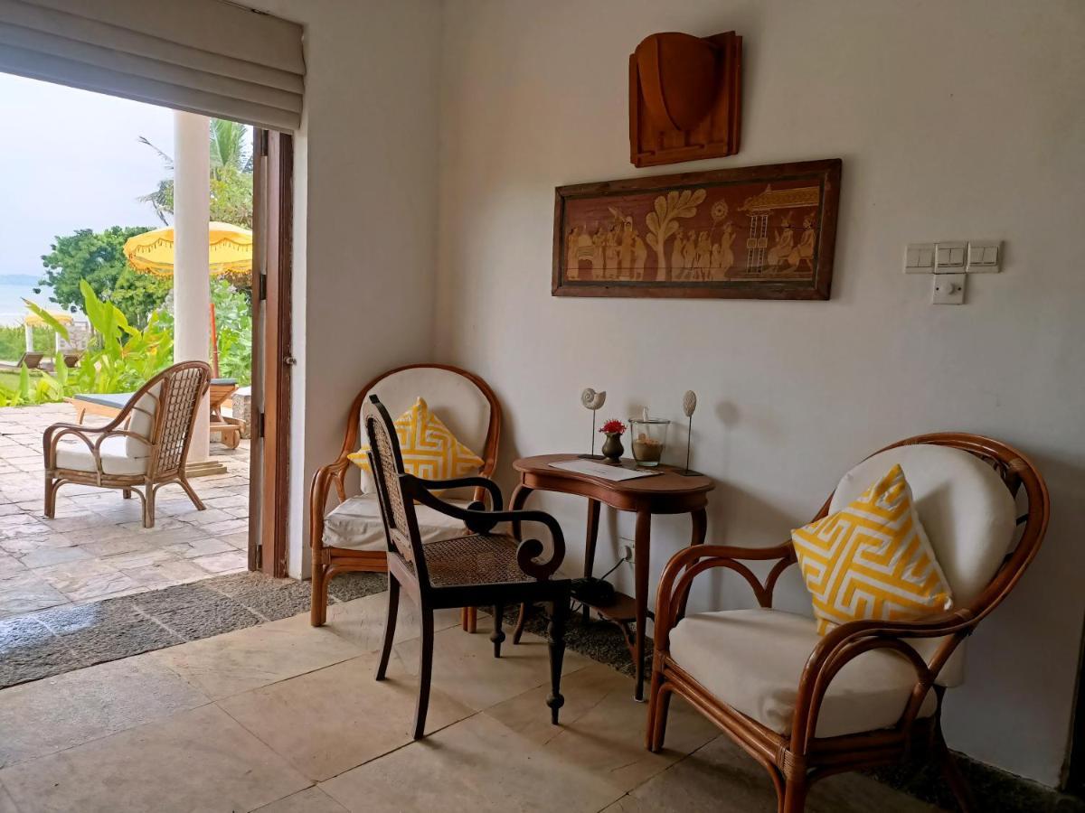 Santi Beach House With Pool & Beach Weligama Exterior foto